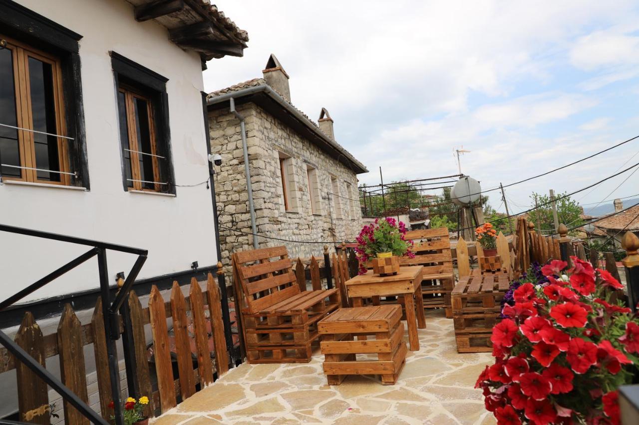 Guest House Maria - Berat Castle Exterior foto